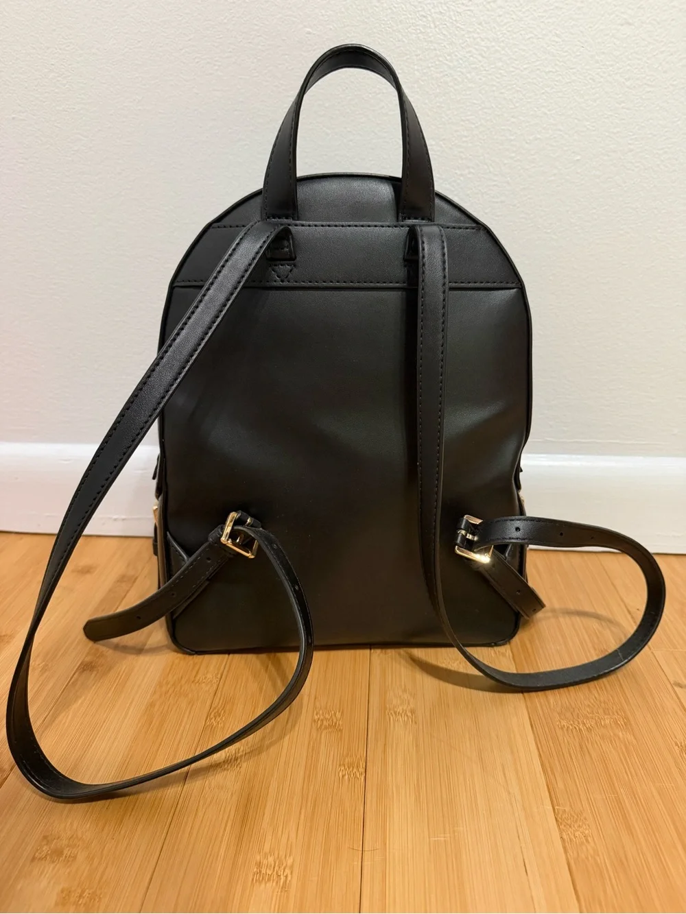 Michael Kors Jaycee Women's Medium Black Pebble Leather Backpack
